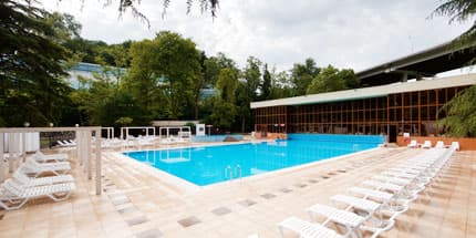бассейн на территории Alean Family Resort & Spa Sputnik